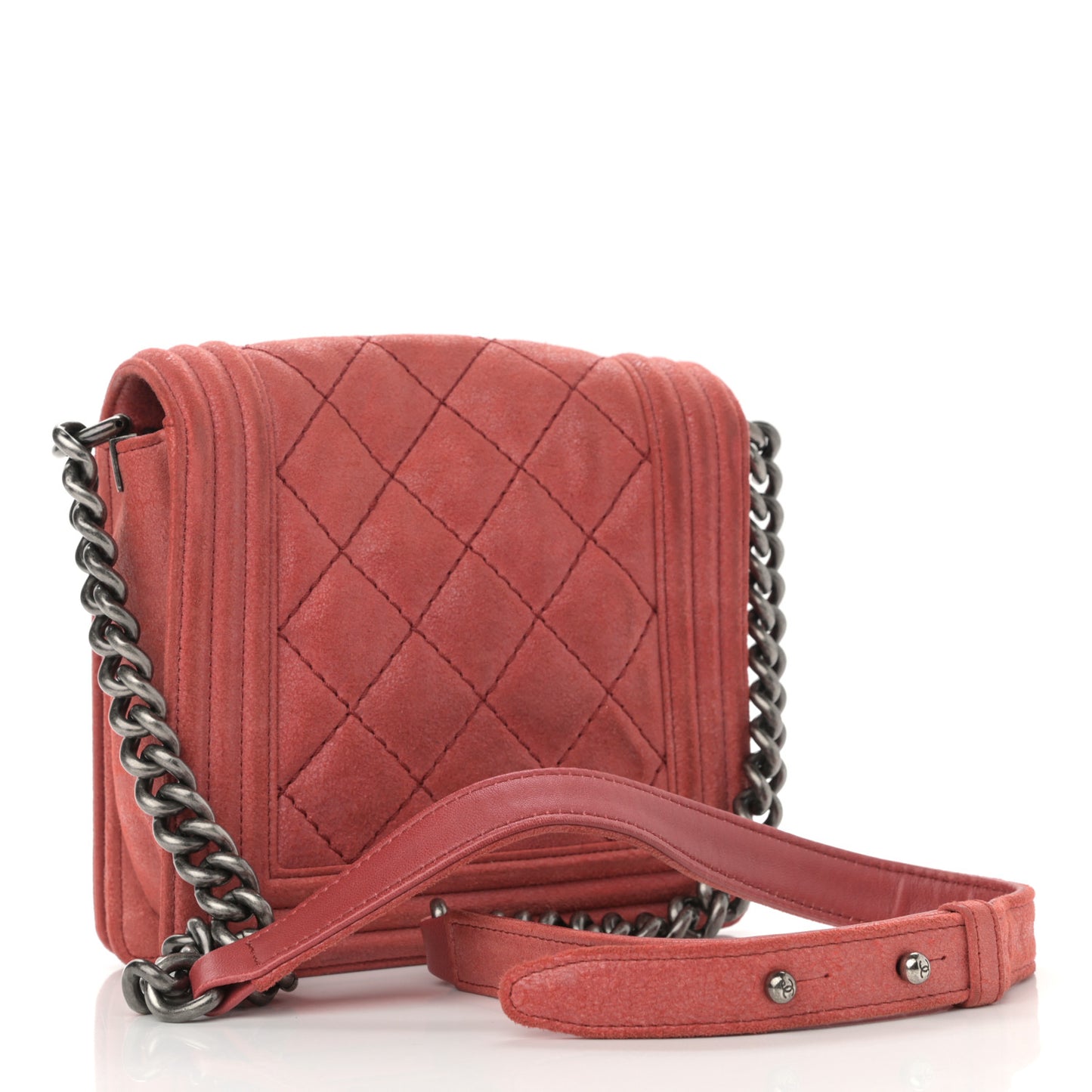 Iridescent Calfskin Quilted Small Gentle Square Boy Flap Red