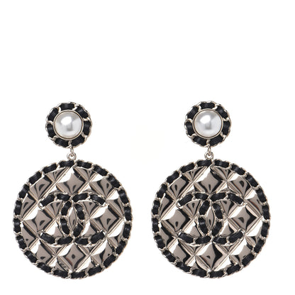 Chanel Lambskin Pearl Metal Quilted CC Earrings Gold 1 of 4