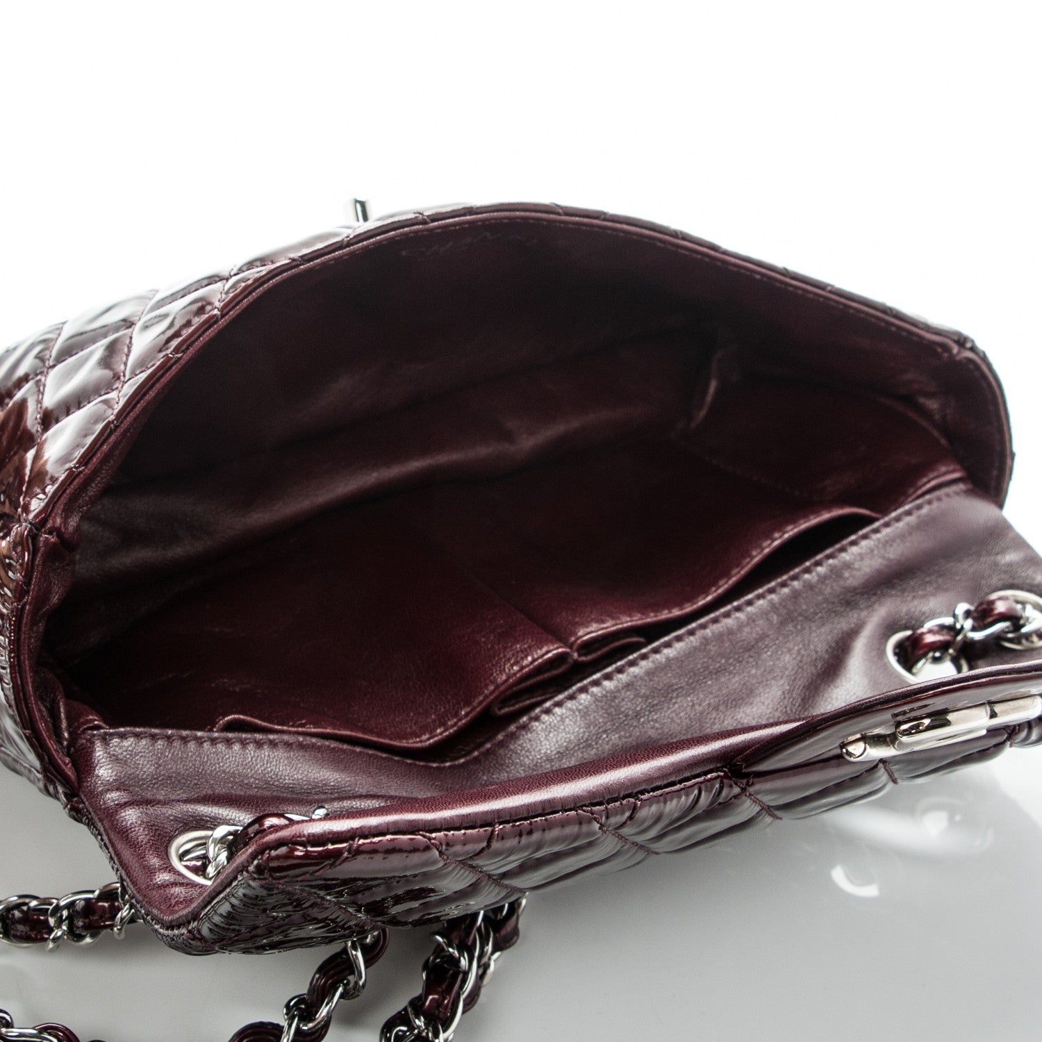 Chanel Patent Quilted East West Flap Bordeaux 6 of 14