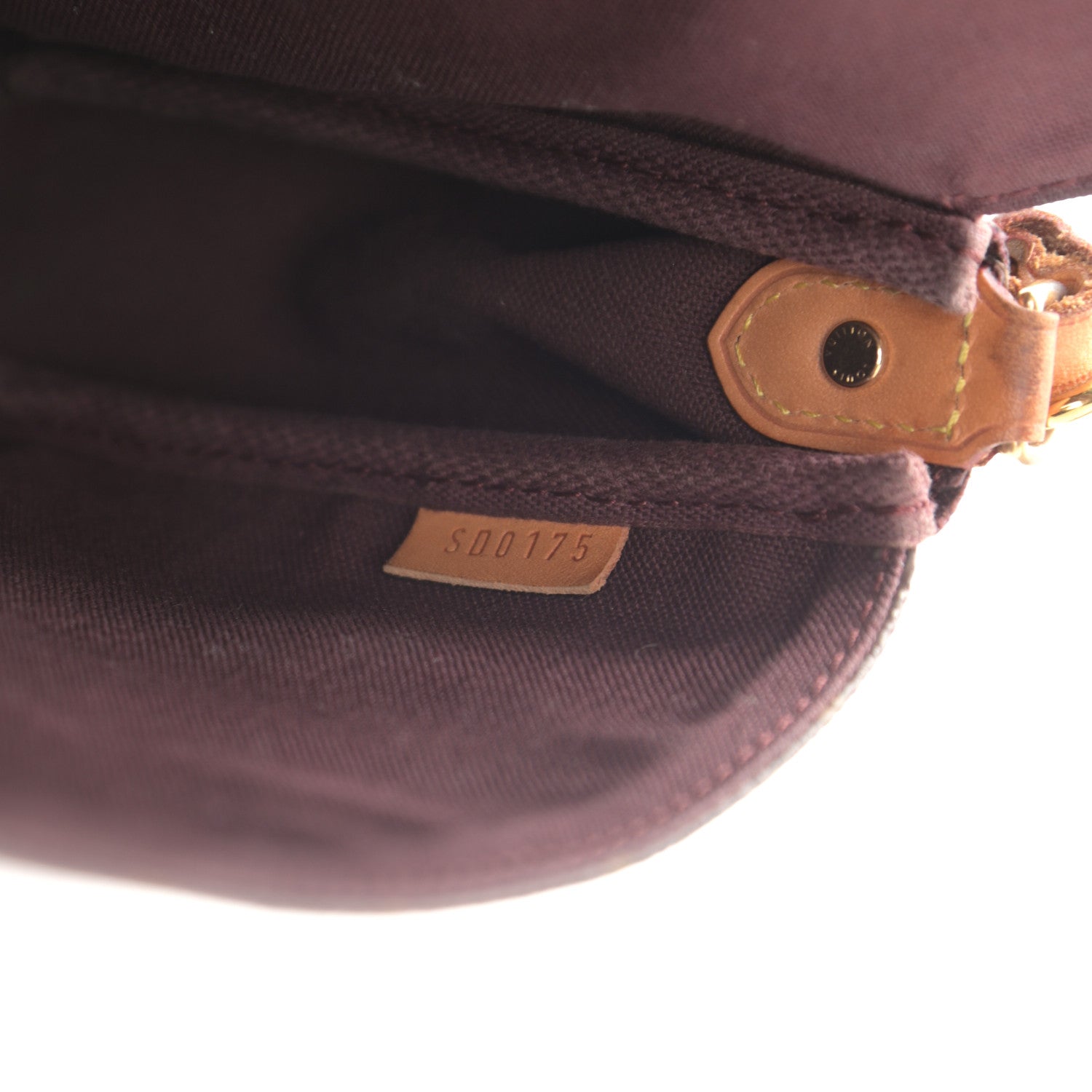 Louis Vuitton Monogram Favorite MM 8 of 13