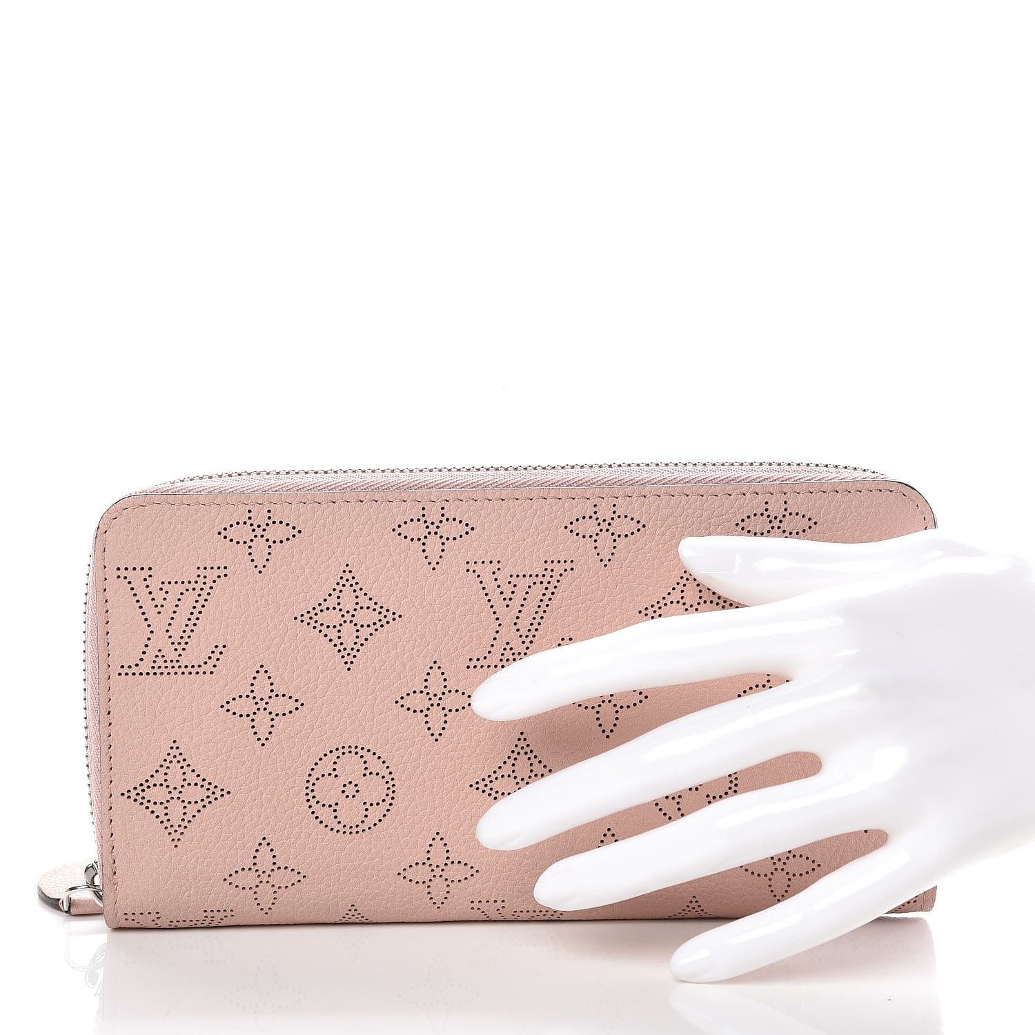 Louis Vuitton Mahina Zippy Wallet Magnolia 2 of 10