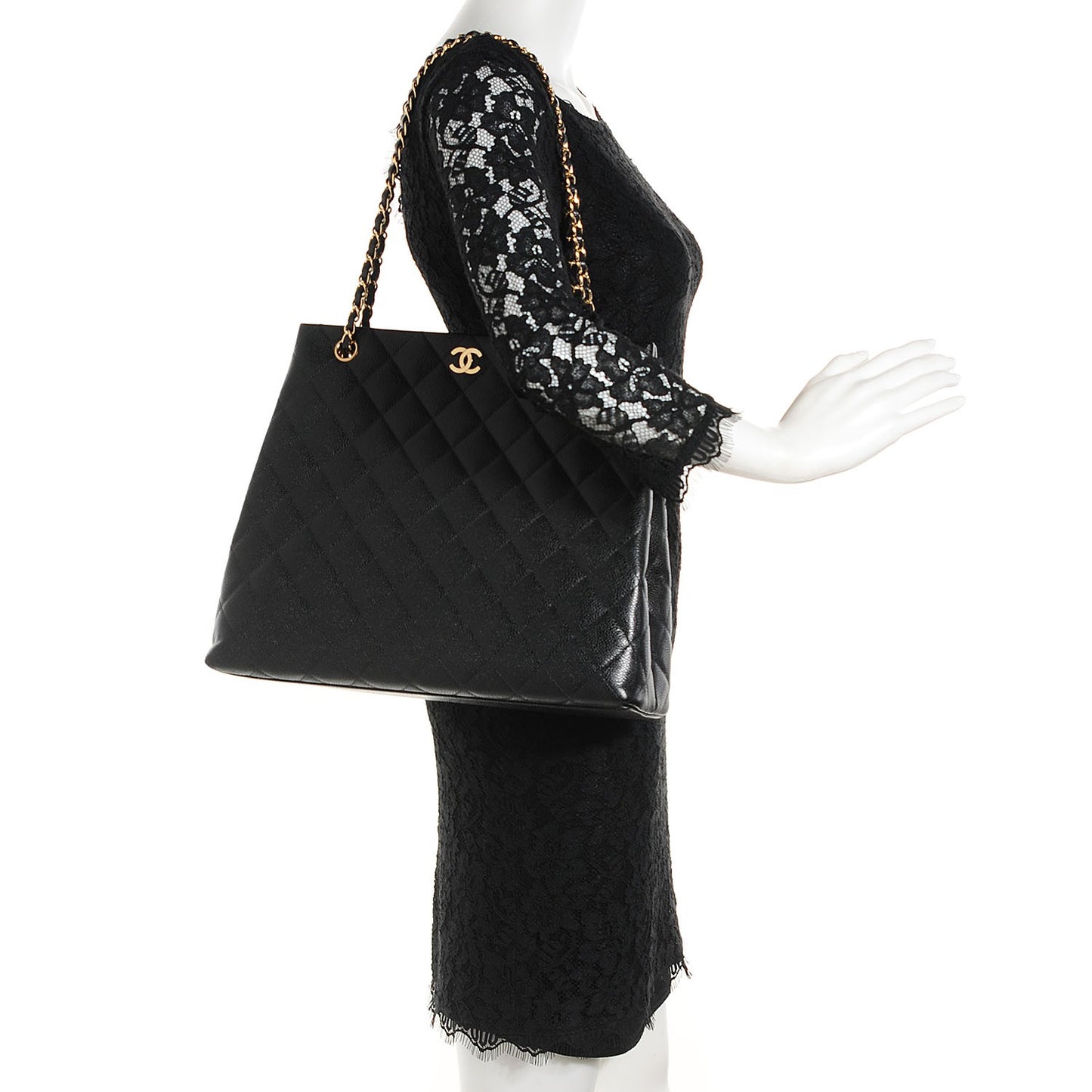 Caviar Quilted Shoulder Bag Black