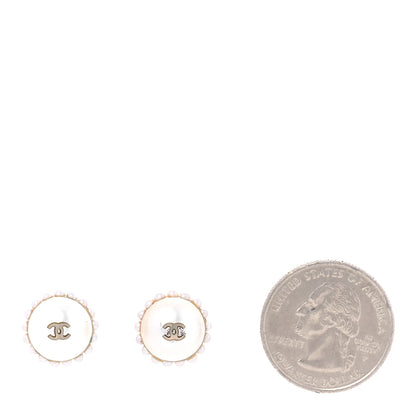 Chanel Pearl CC Round Earrings Light Gold 2 of 5