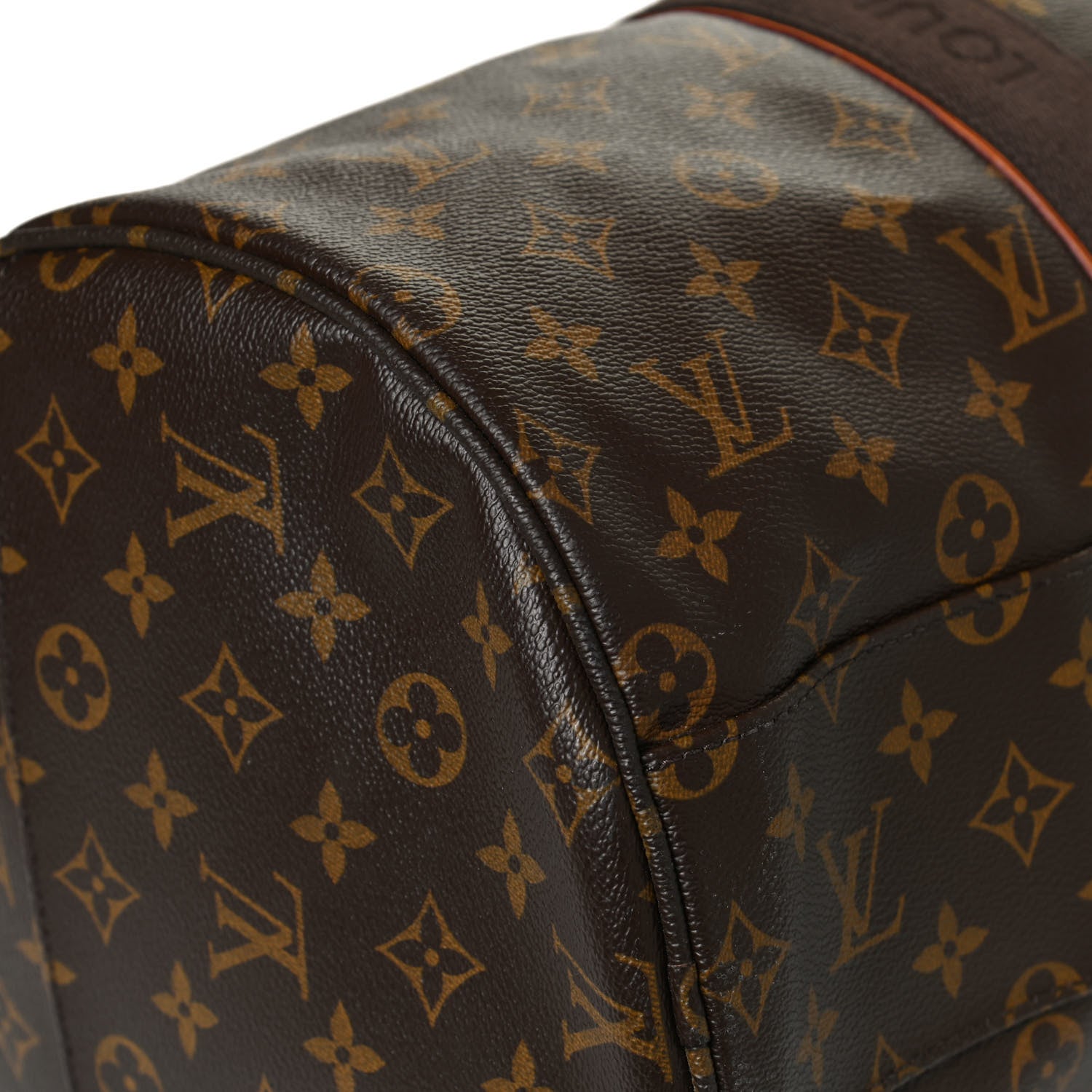 Louis Vuitton Monogram Sporty Beaubourg 11 of 11