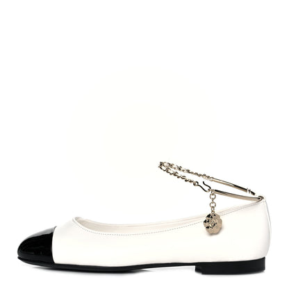 Chanel Lambskin Patent Calfskin Cap Toe Ankle Chain Ballerina Flats 37.5 White Black 1 of 10