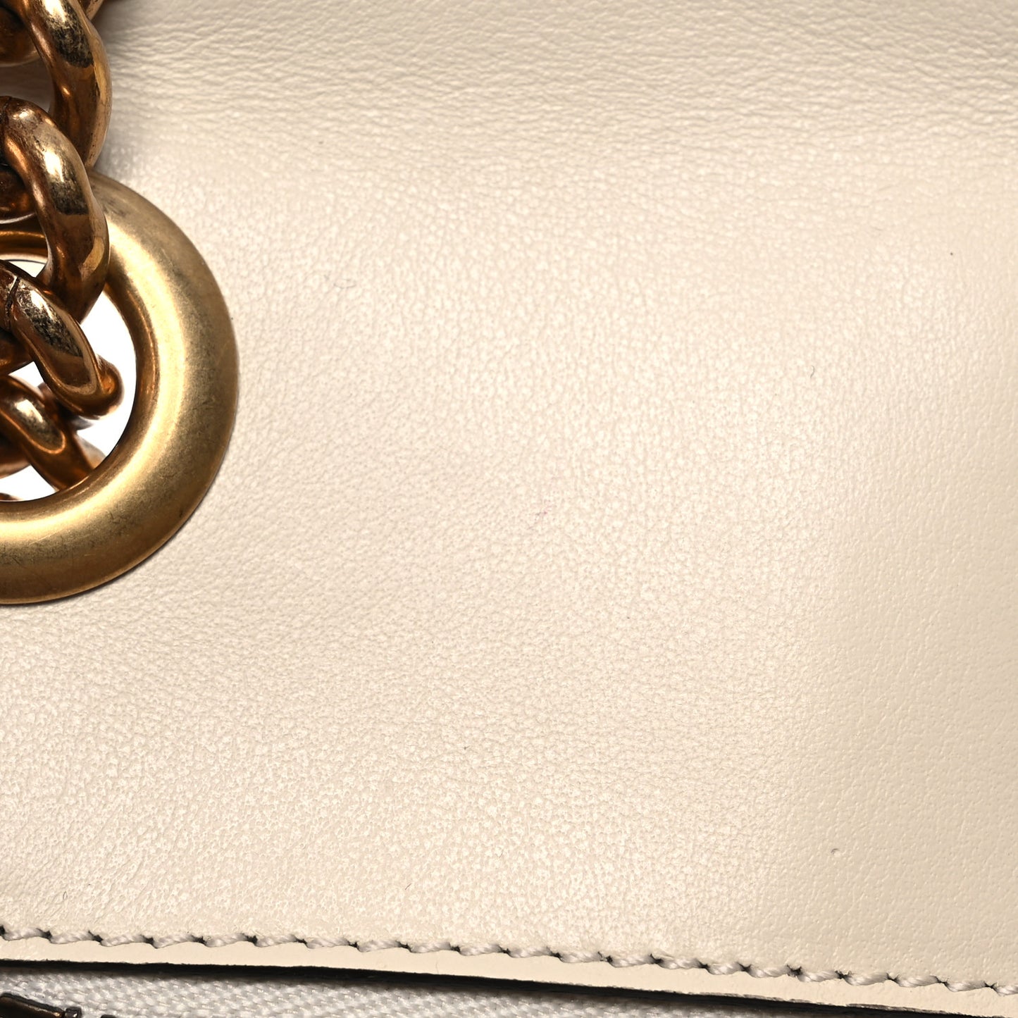 Calfskin Matelasse Small GG Marmont Shoulder Bag White
