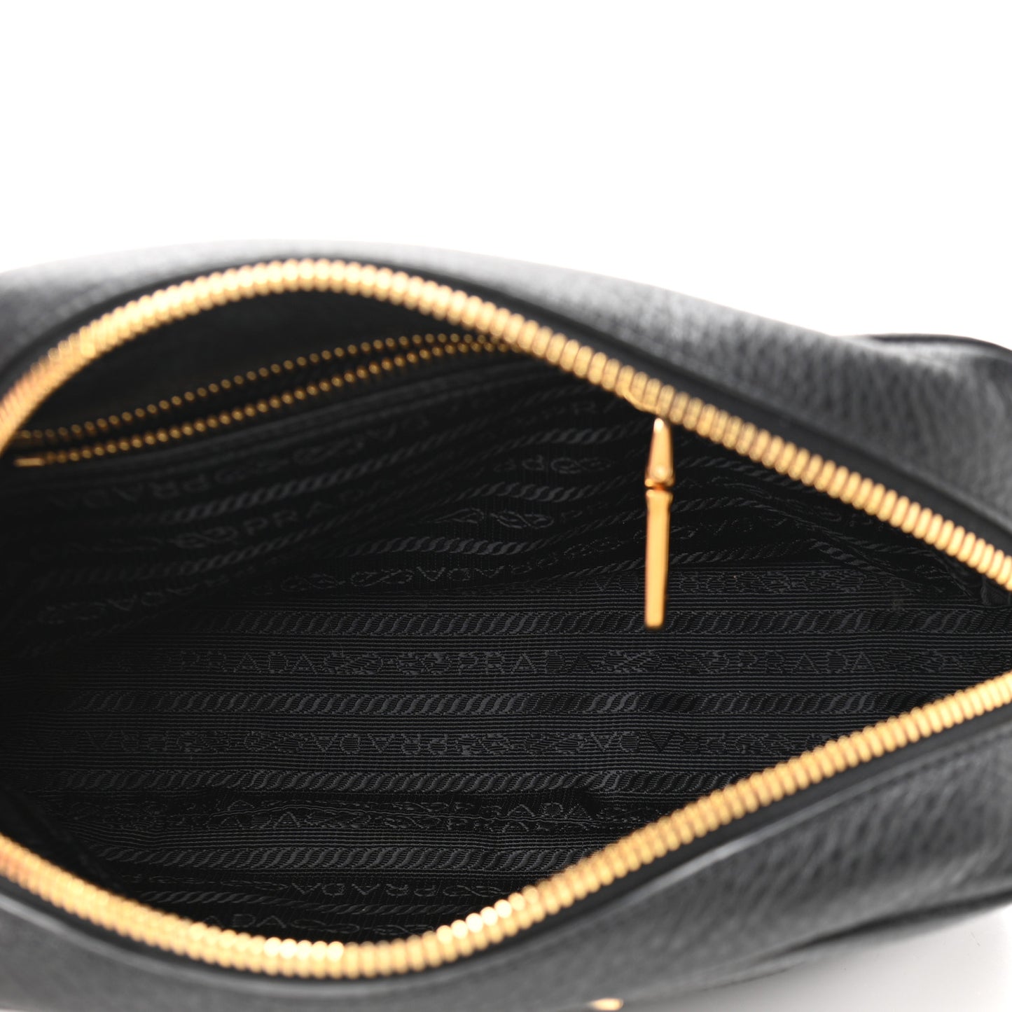 Vitello Daino Camera Crossbody Black