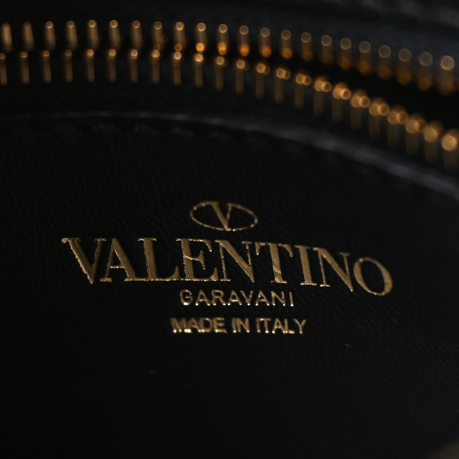 Valentino Garavani Calfskin Stud Sign Zip Hobo Black 5 of 7