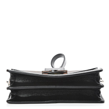 Louis Vuitton Reverse Monogram Giant Dauphine MM 11 of 13