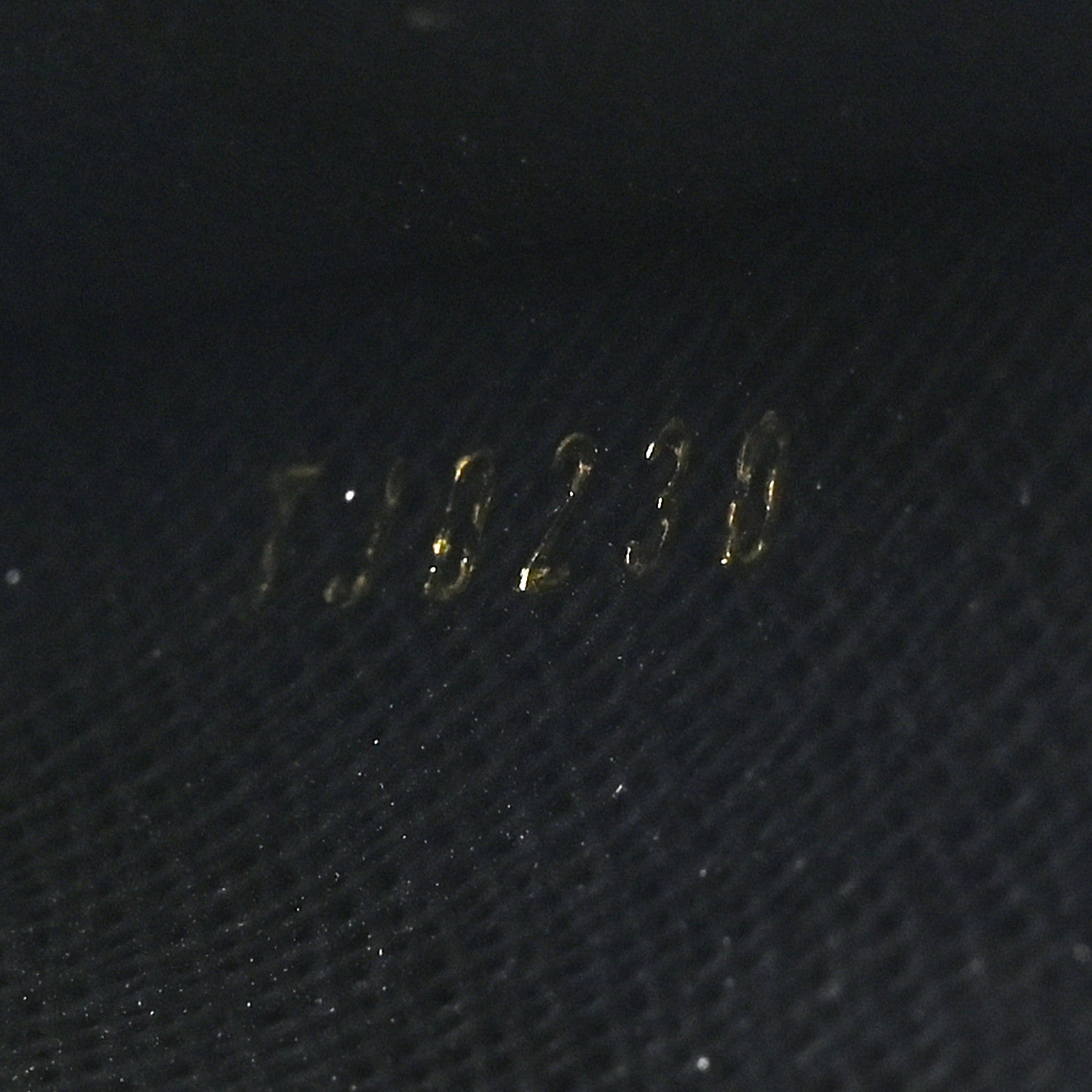Louis Vuitton Reverse Monogram Giant Trio Pouch 10 of 11