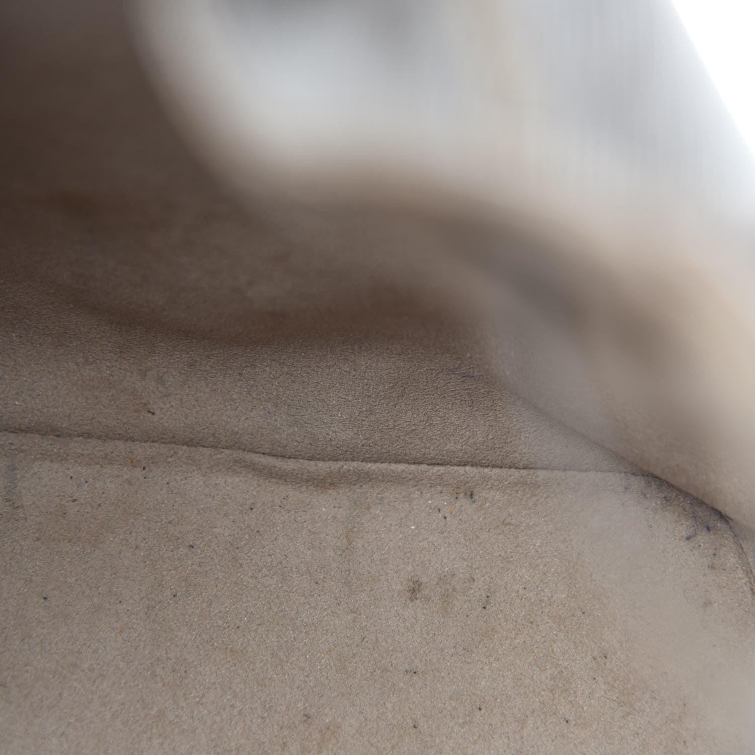 Louis Vuitton Epi Petit Noe Pepper 15 of 20