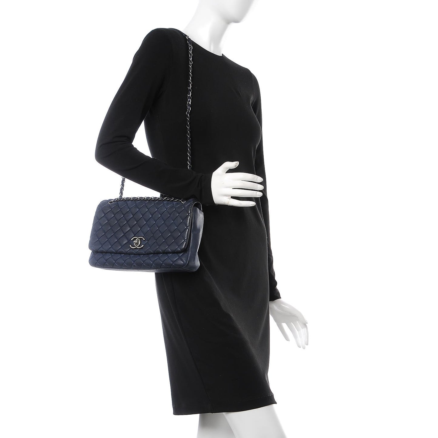 Iridescent Calfskin Quilted Large New Bubble Flap Navy