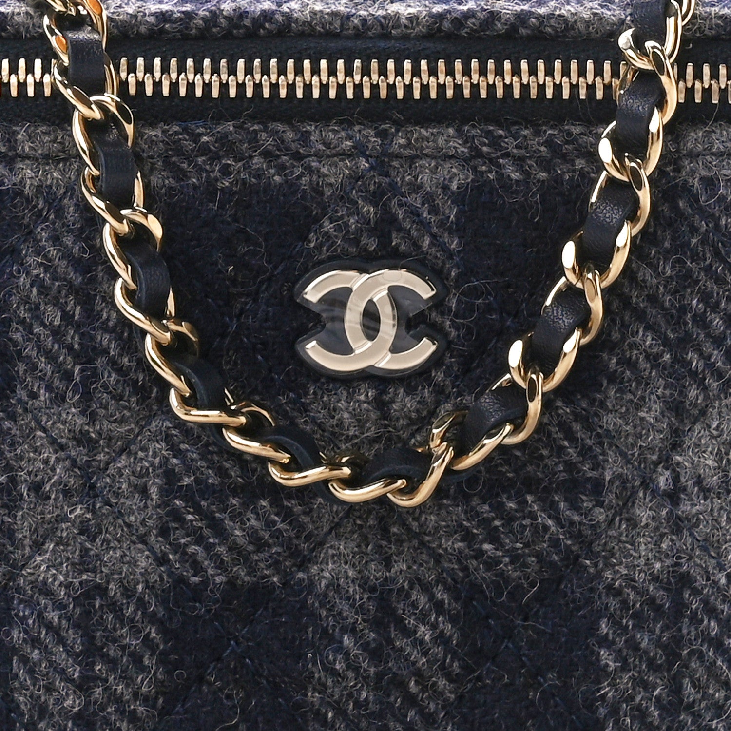 Chanel Wool Plaid Quilted Small Vanity Case With Chain Blue 8 of 11
