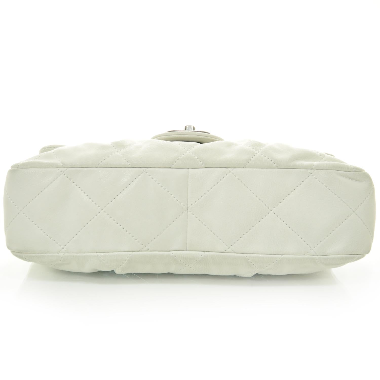Chanel Iridescent Calfskin Chic Quilt Flap White 4 of 9