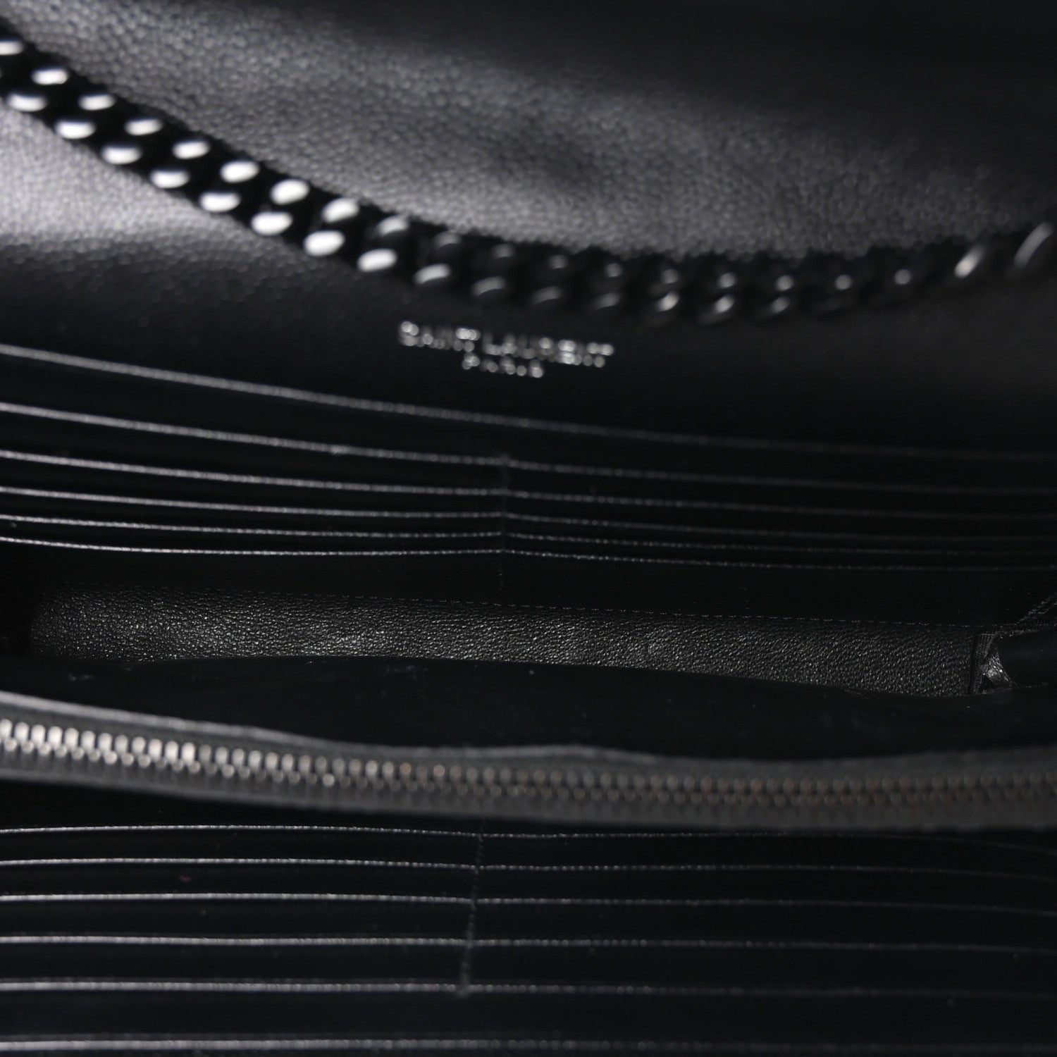 Saint Laurent Grain De Poudre Matelasse Chevron Monogram Monochrome Chain Wallet Black 8 of 17