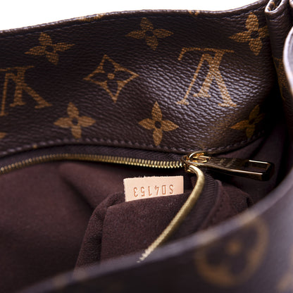 Louis Vuitton Monogram Metis 8 of 12