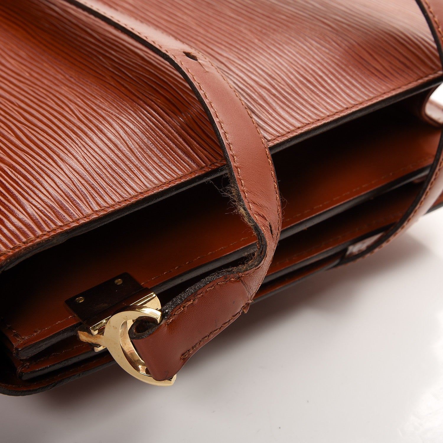 Louis Vuitton Epi Sac Friedland Kenyan Fawn 10 of 10