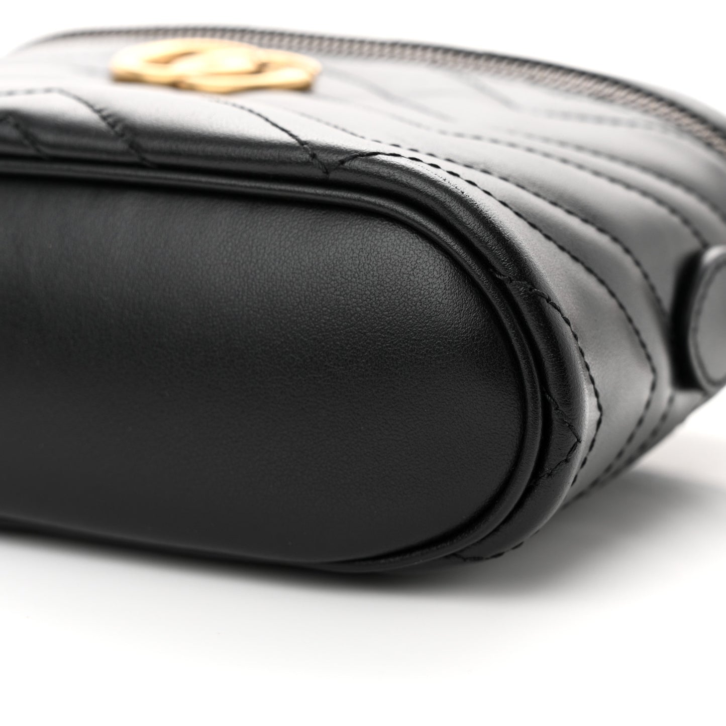 Calfskin Matelasse Small GG Marmont Vanity Cosmetic Case Black