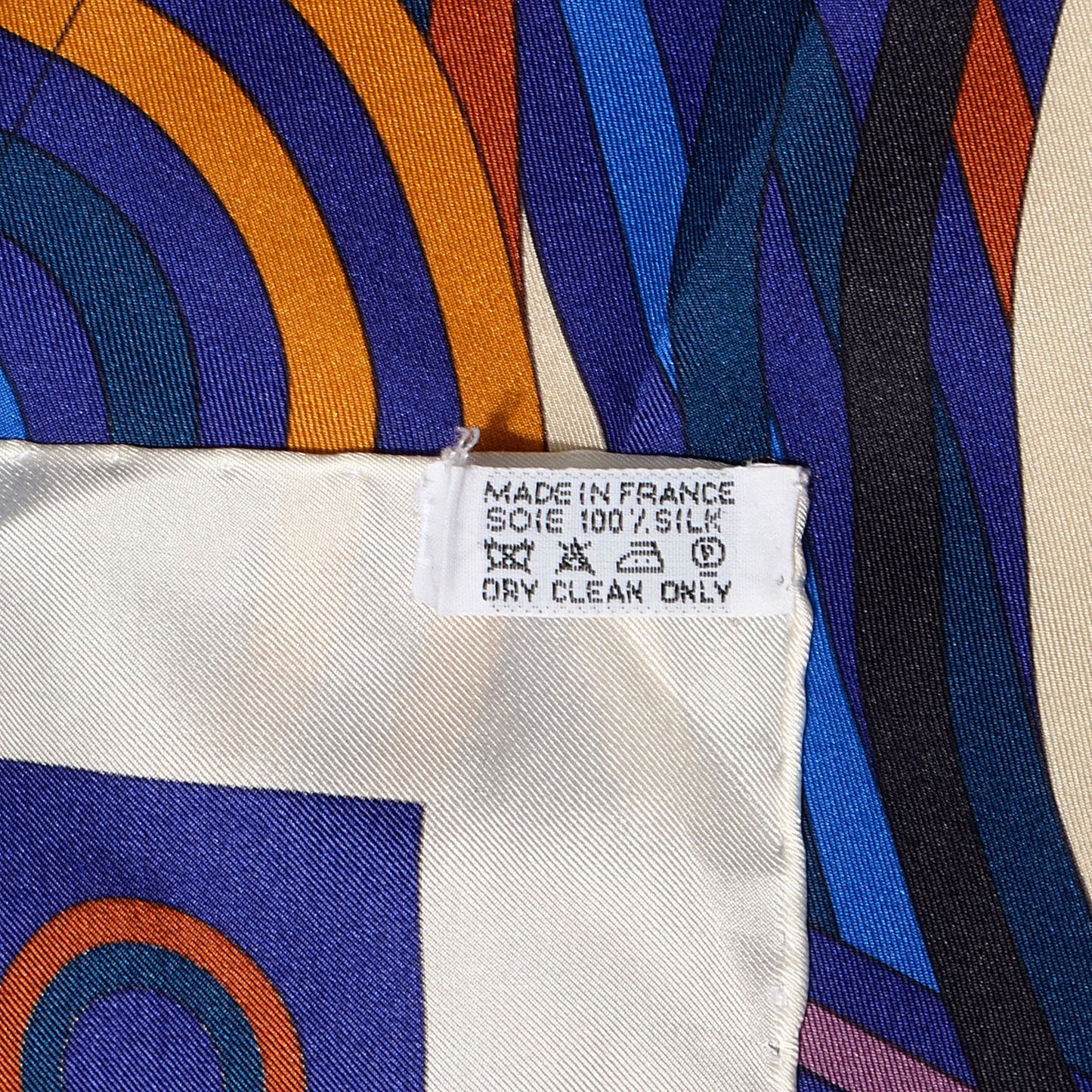 Summer Twill Silk La Fabrique des Rubans Giant Scarf 140 Blanc Iris Ocre