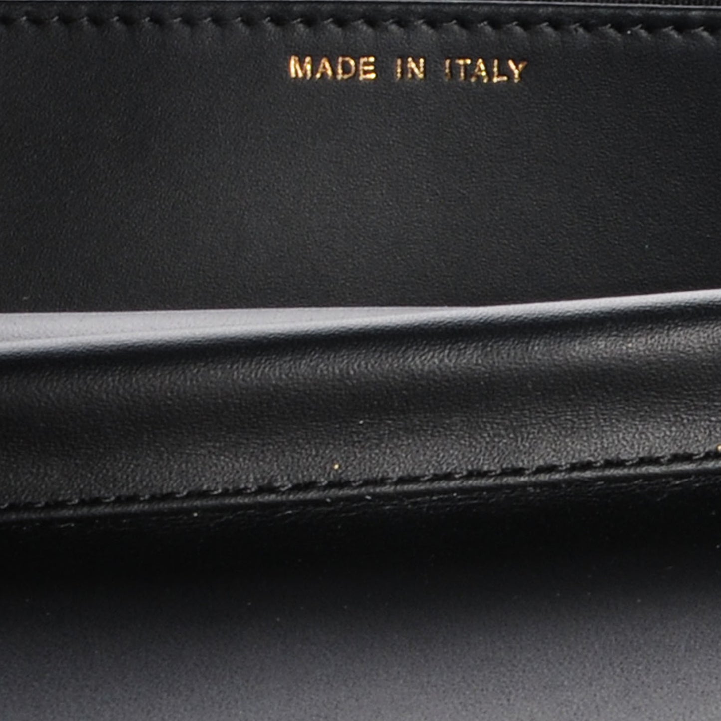 Caviar Quilted Boy Wallet On Chain WOC Black