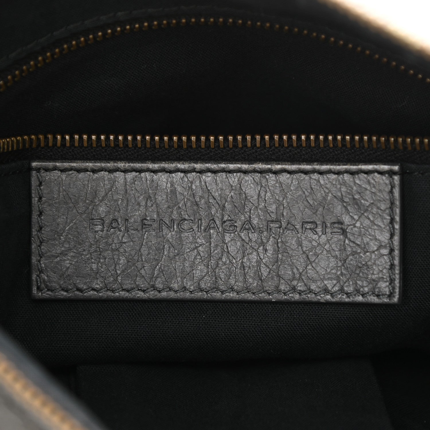 Balenciaga Agneau Classic Hardware Flat Crossbody Gris Tarmac 6 of 11