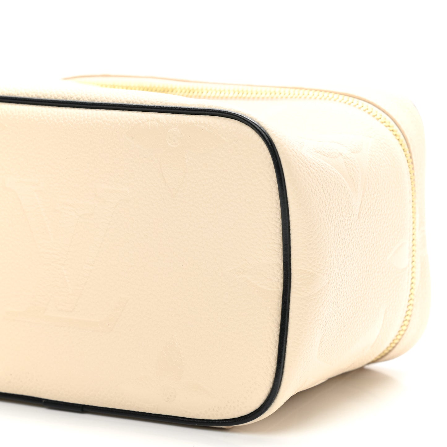 Empreinte Monogram Giant Wild At Heart Nice Mini Creme