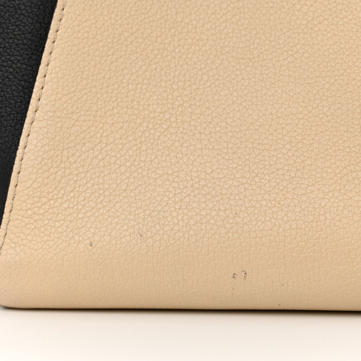 Calfskin Lockme Go Tote Black Vanilla