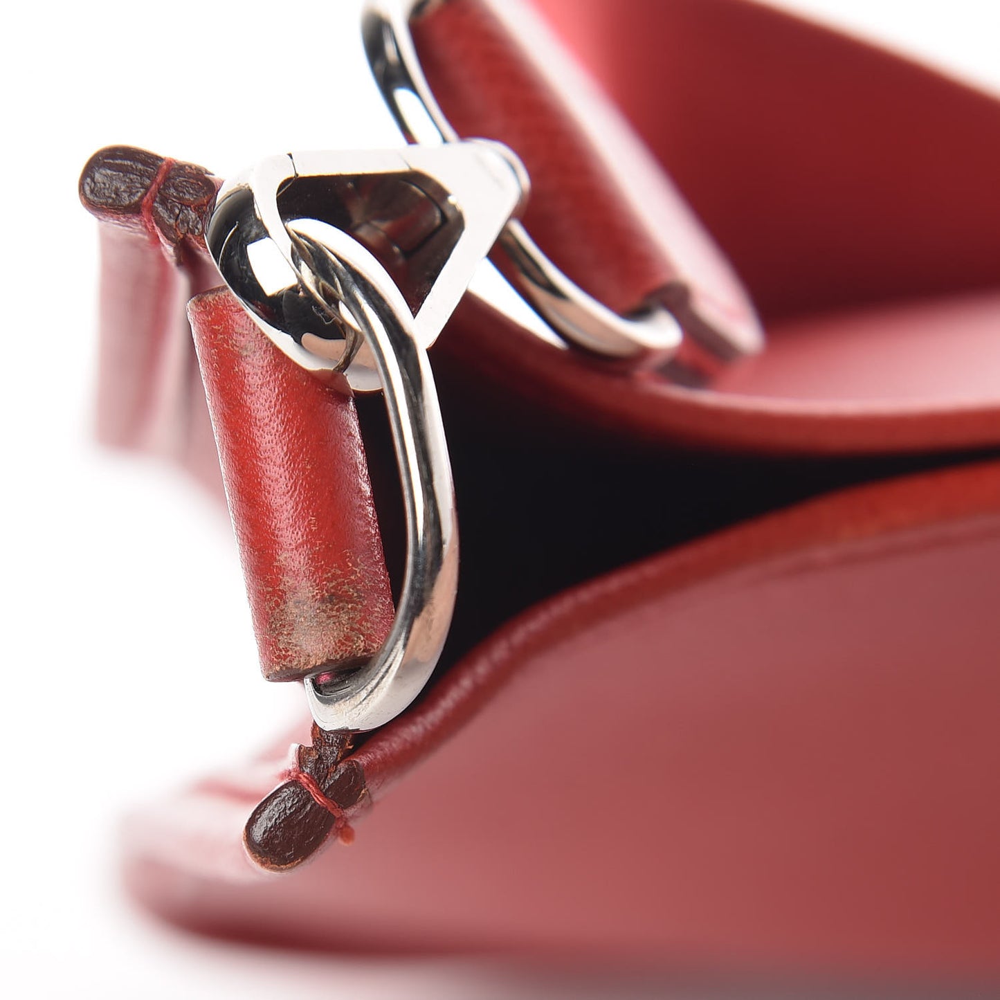 Epsom Evelyne PM Vermillion