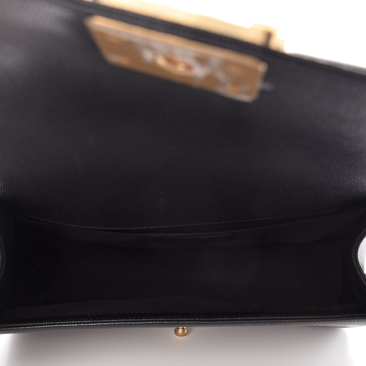 Caviar Quilted Medium Boy Flap Black