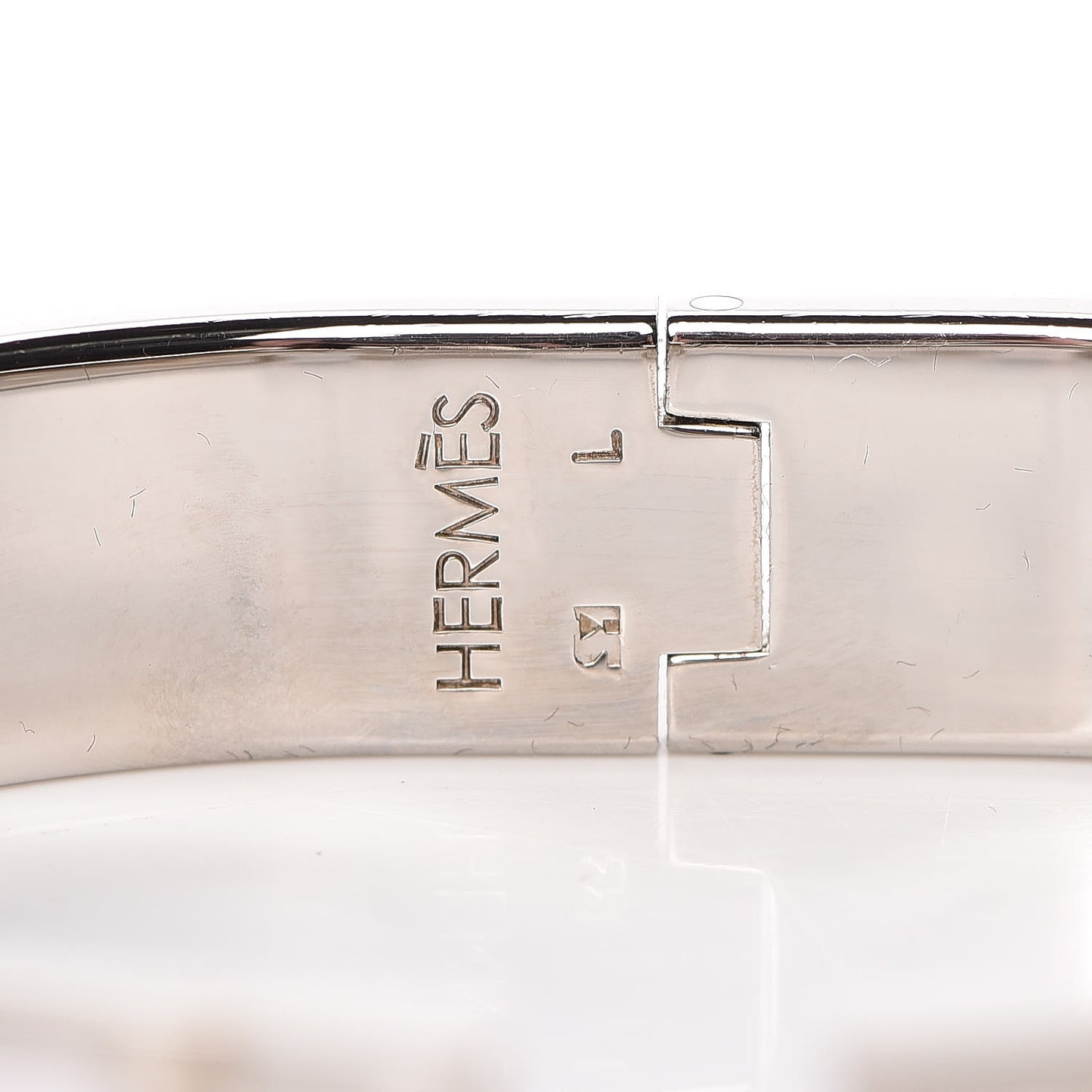 Enamel Narrow Clic Clac H Bracelet GM White