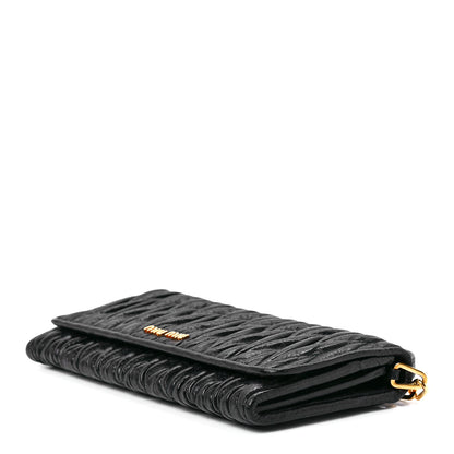 Miu Miu Nappa Matelasse Wallet On Chain Black 8 of 10