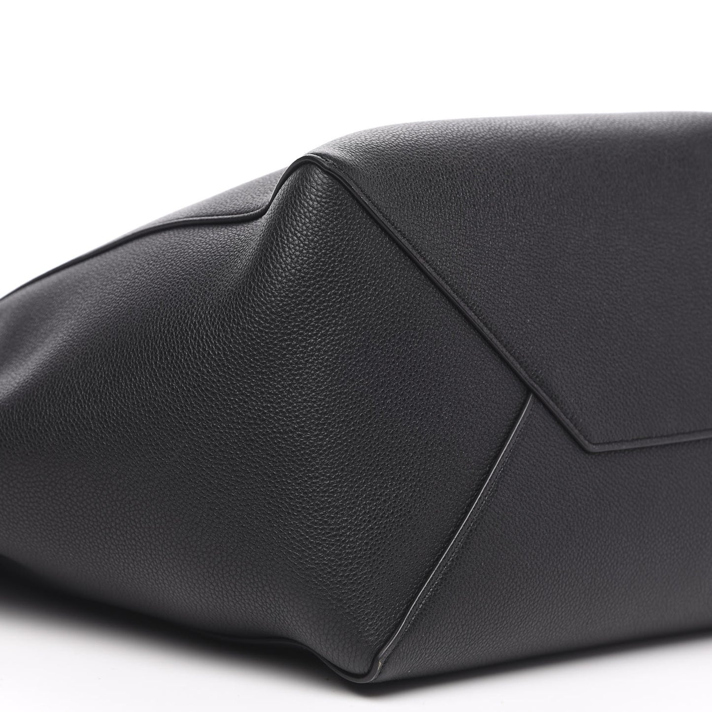 Soft Grained Calfskin Small Belt Cabas Phantom Black