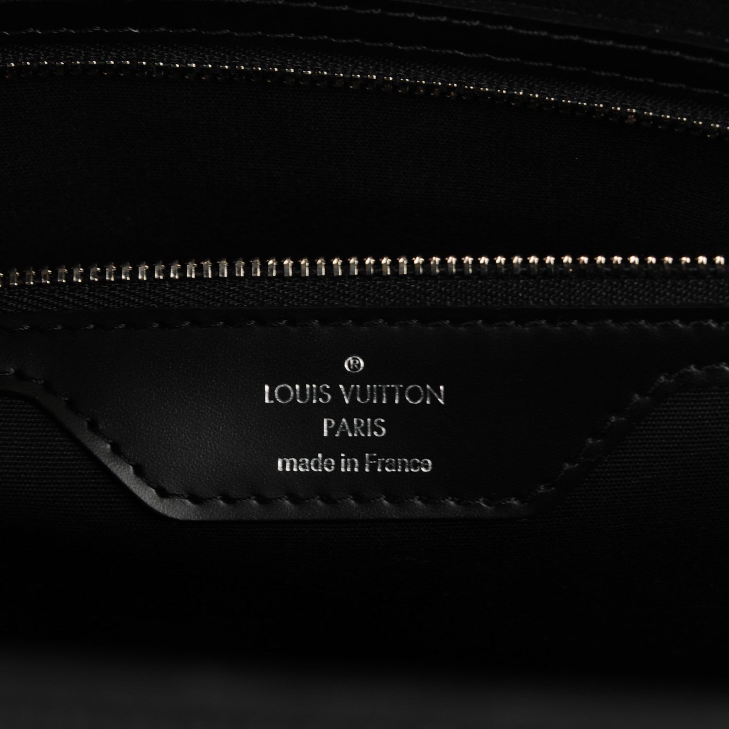 Louis Vuitton Epi Brea MM Black 6 of 7