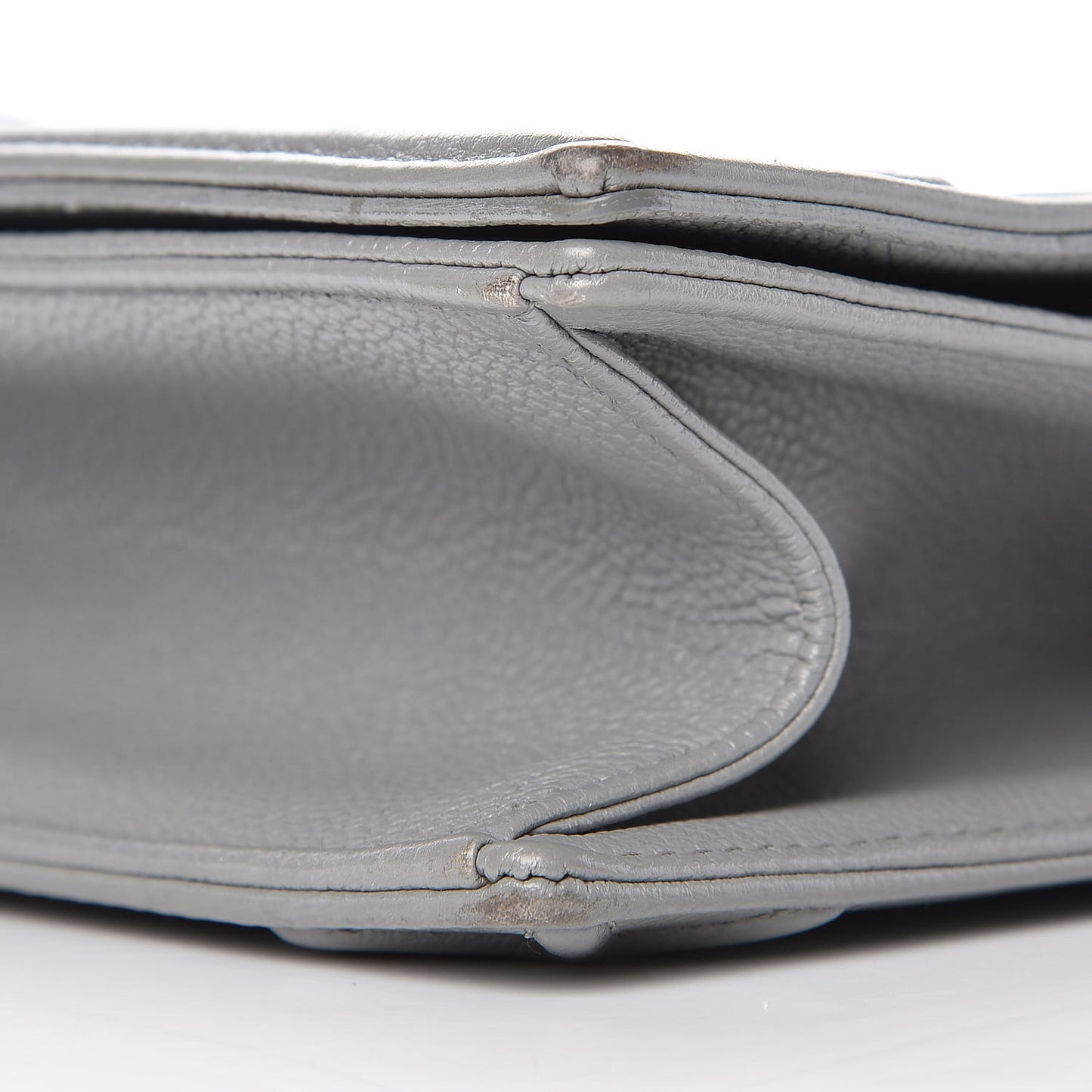 Grained Calfskin Medium Diorama Flap Bag Gris
