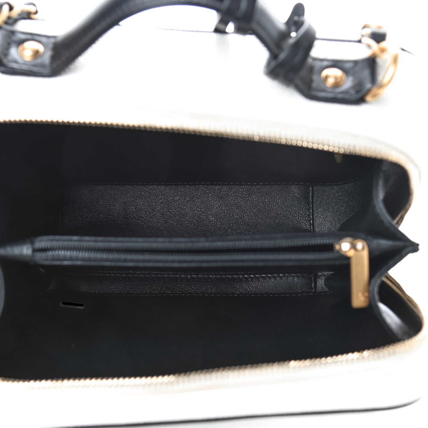 Caviar Quilted Medium CC Filigree Vanity Case White Black