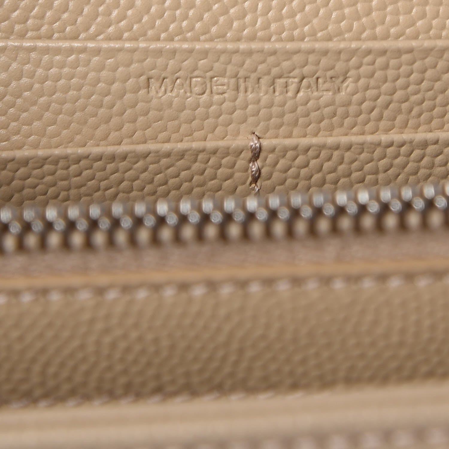 Saint Laurent Grain De Poudre Matelasse Chevron Monogram Chain Wallet Nude Powder 7 of 9