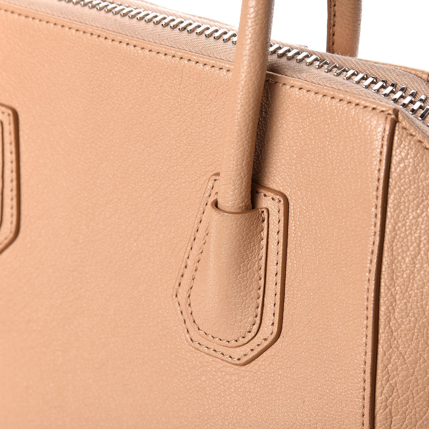 Sugar Goatskin Small Antigona Nude