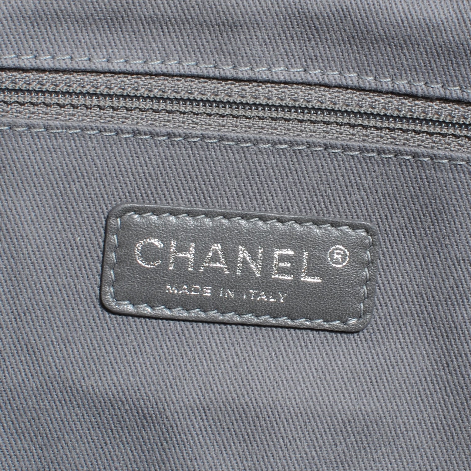 Chanel Iridescent Calfskin Large Glint Flap Beige Clair 6 of 7