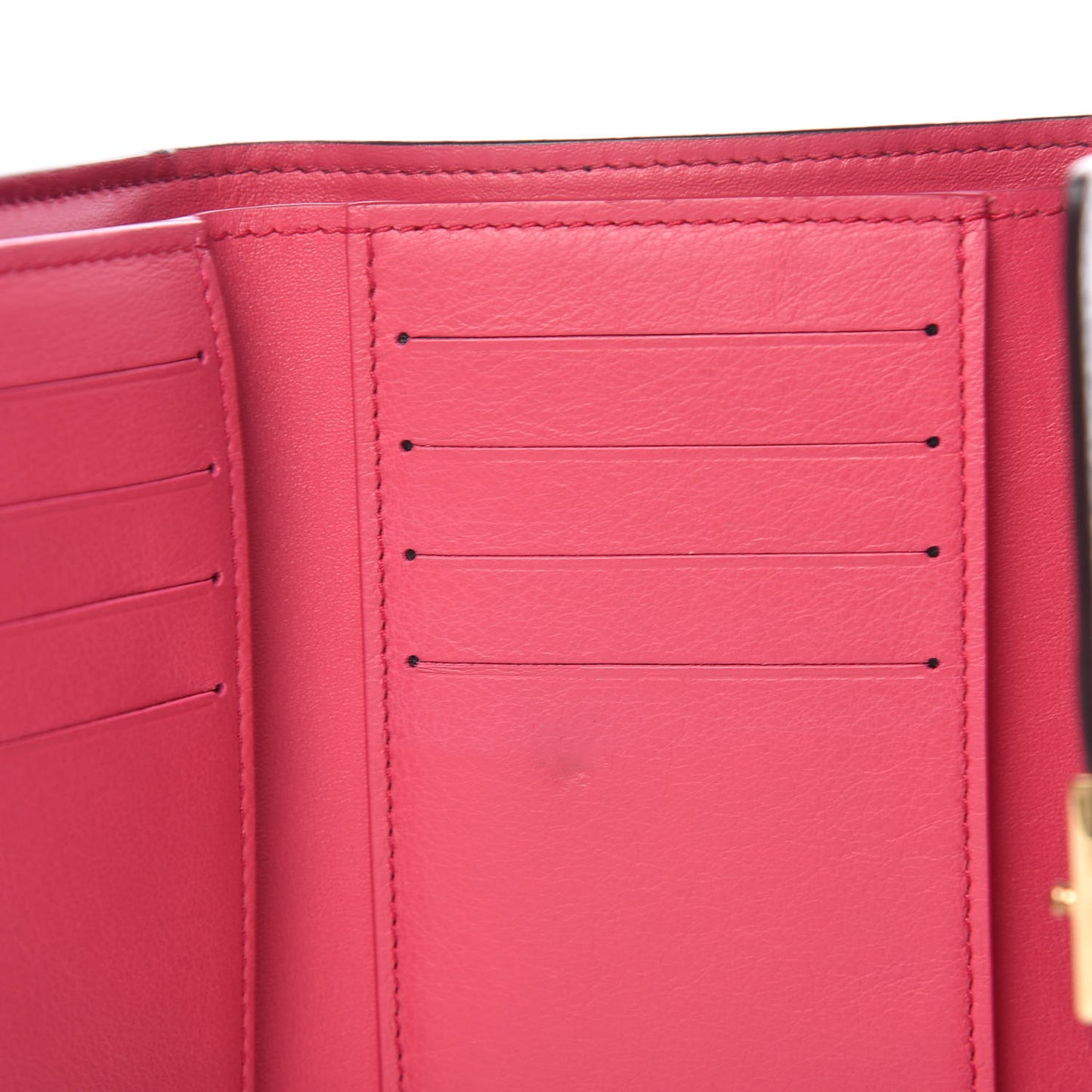 Taurillon Capucines Compact Wallet Black