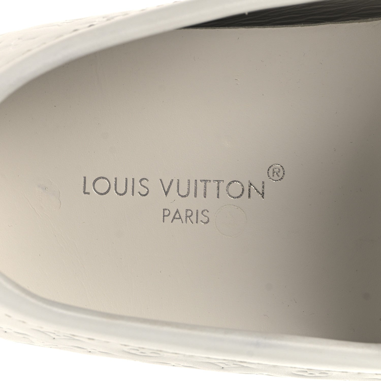 Louis Vuitton Soft Calfskin Mini Monogram Embossed Mens Hockenheim Moccasin Loafers 10 White 9 of 9
