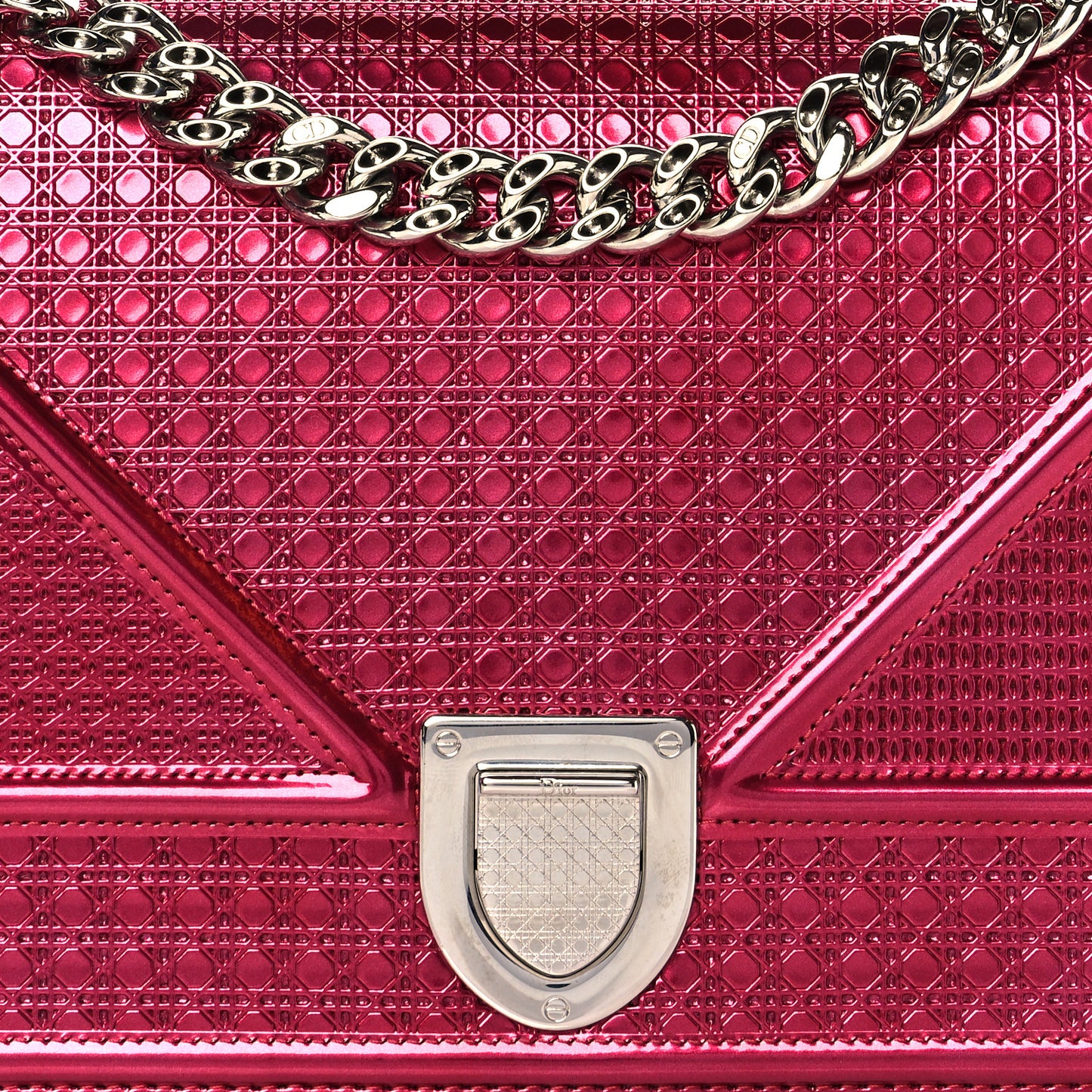 Metallic Patent Micro-Cannage Medium Diorama Flap Bag Red