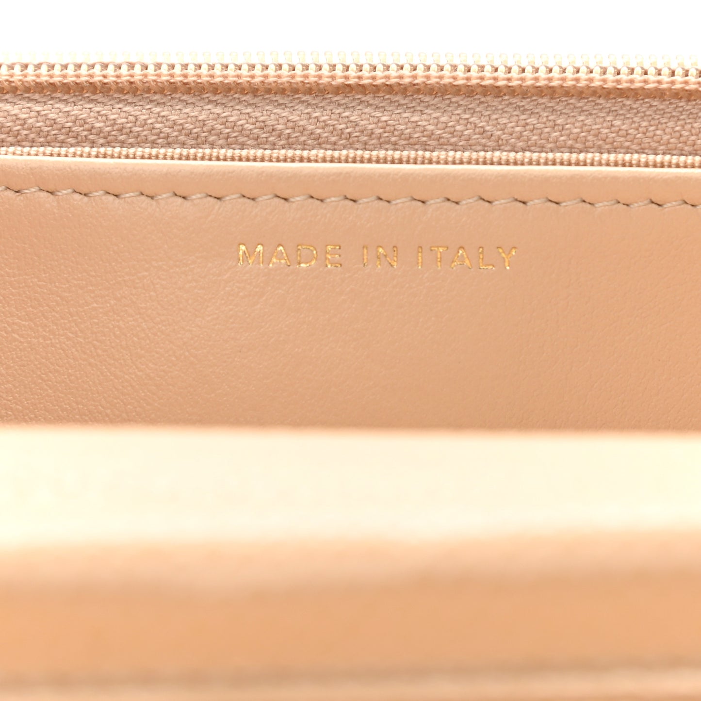 Caviar Quilted Wallet On Chain WOC Beige