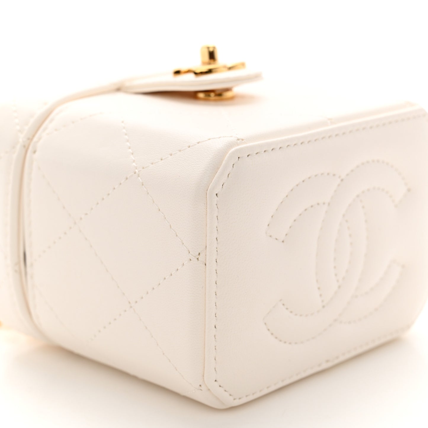 Lambskin Quilted Vanity Clutch With Chain White