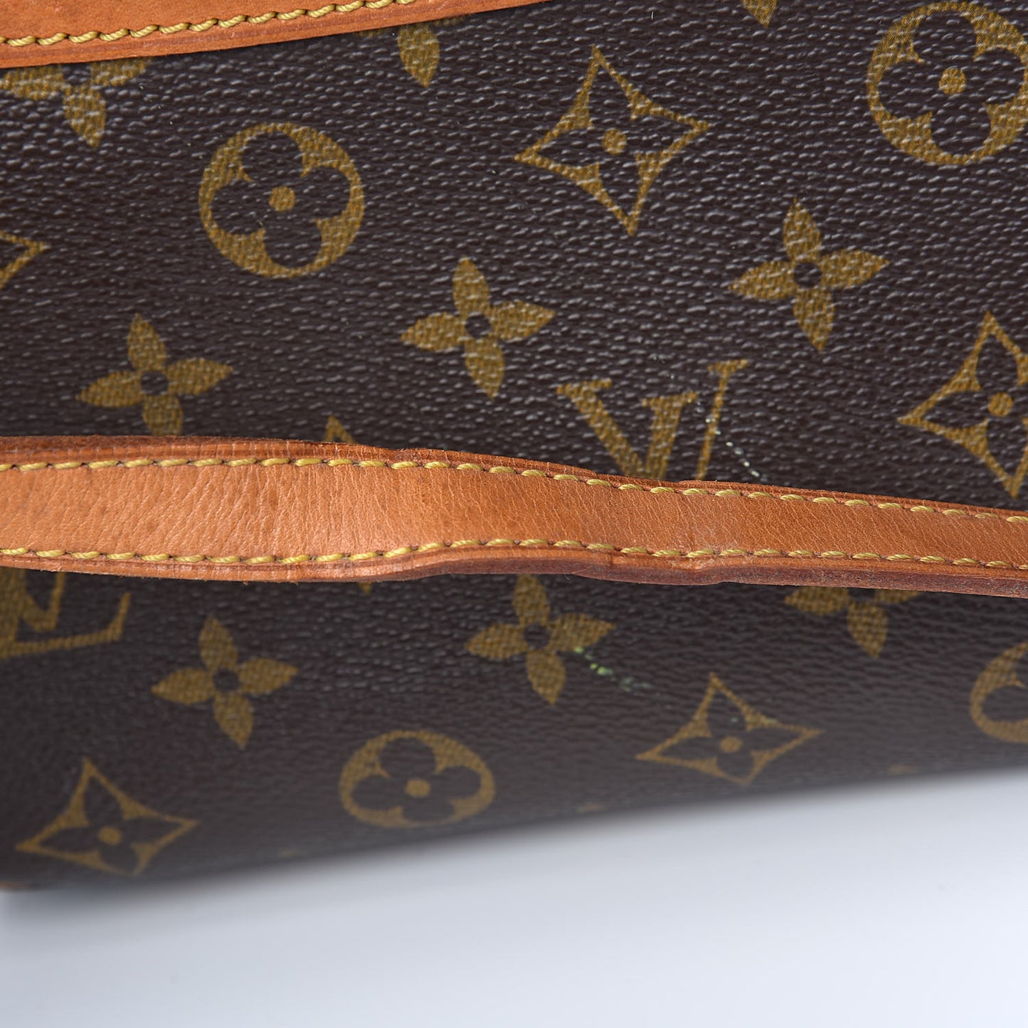 Monogram Blois