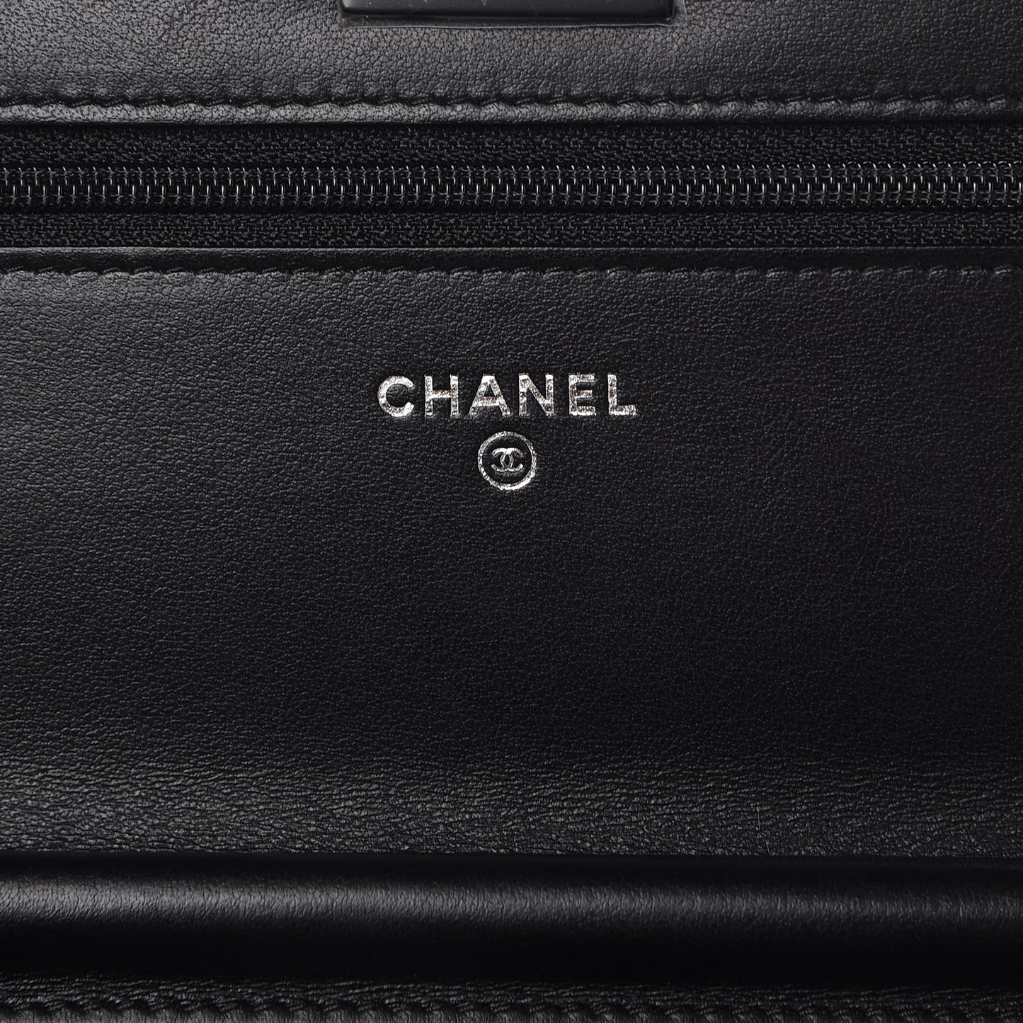Aged Calfskin Chevron Quilted Reissue Wallet On Chain WOC So Black