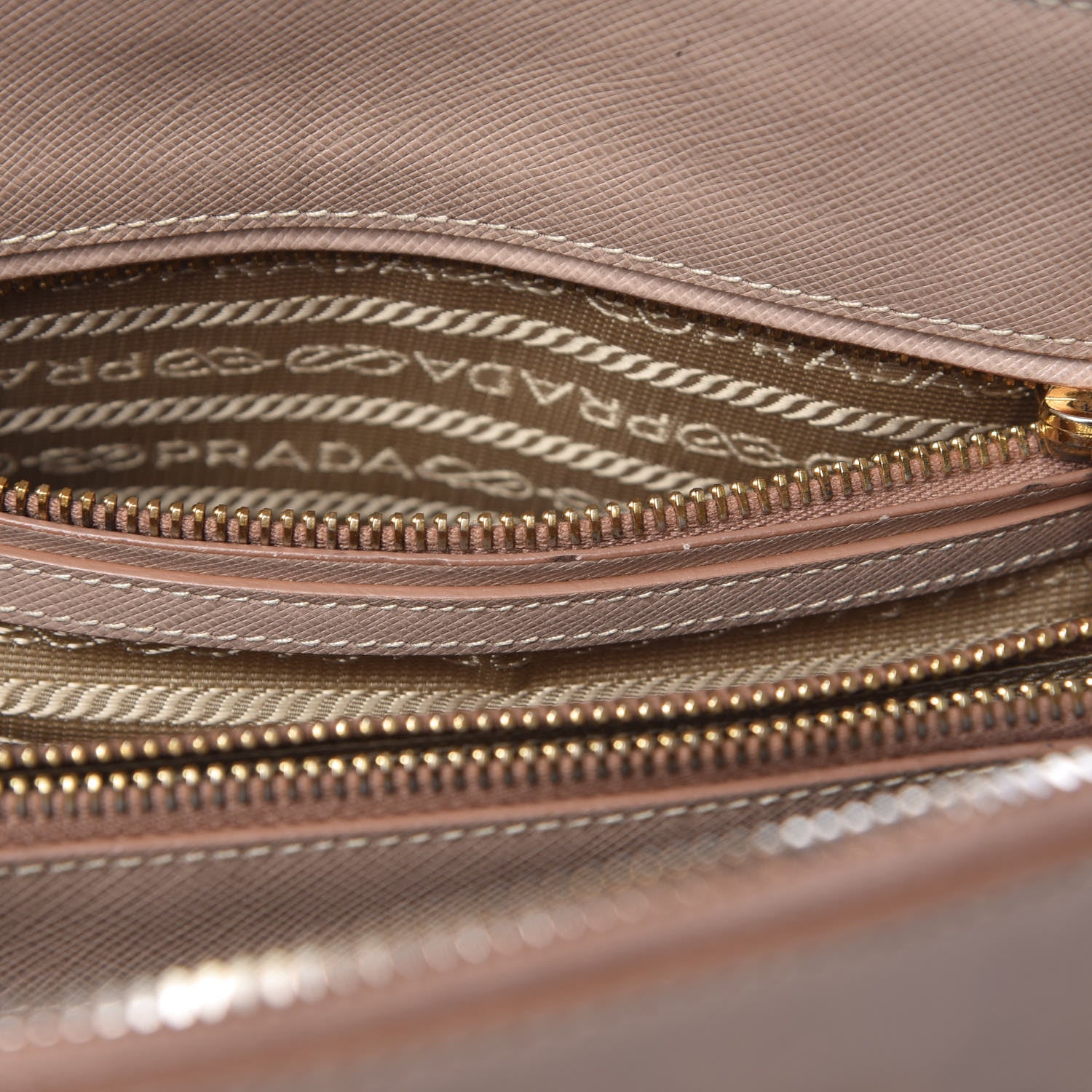 Prada Saffiano Lux Medium Promenade Tote Cammeo 9 of 16
