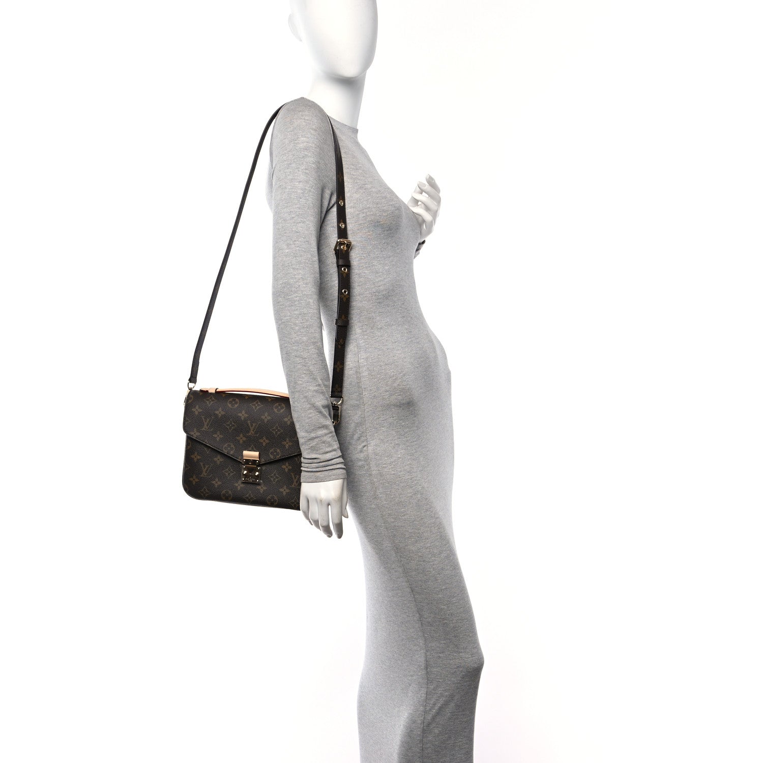 Louis Vuitton Monogram Pochette Metis 2 of 12
