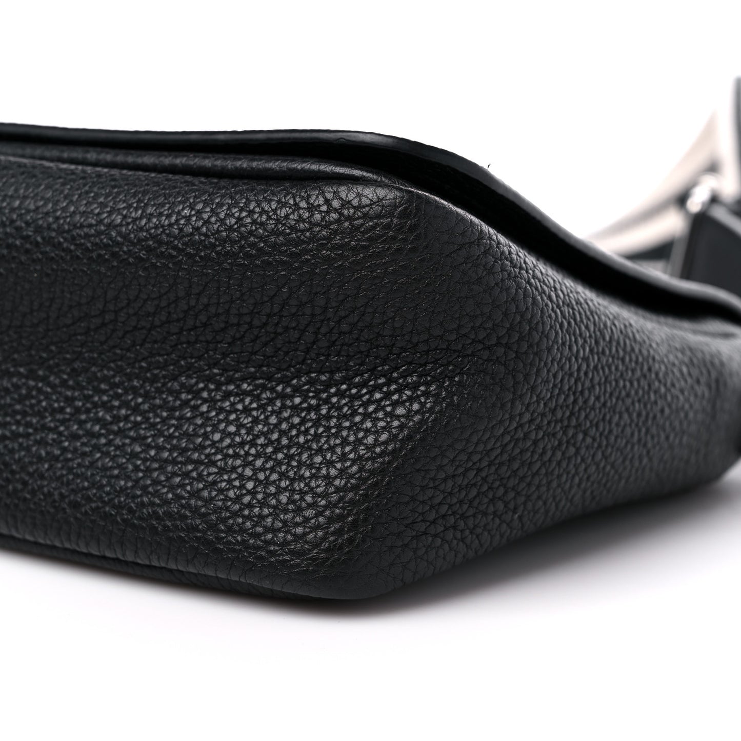 Vitello Daino Soft Flap Crossbody Black