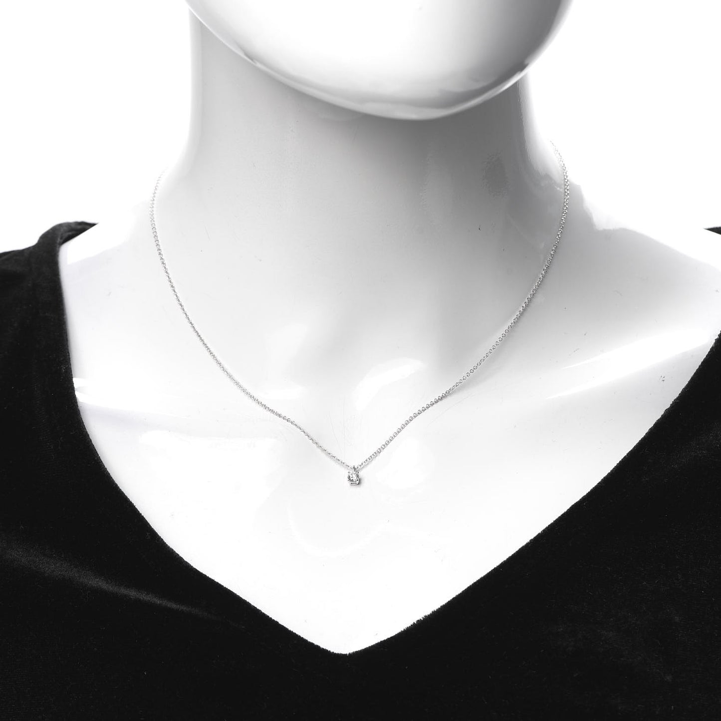 Platinum Diamond .12ct Solitaire Pendant Necklace