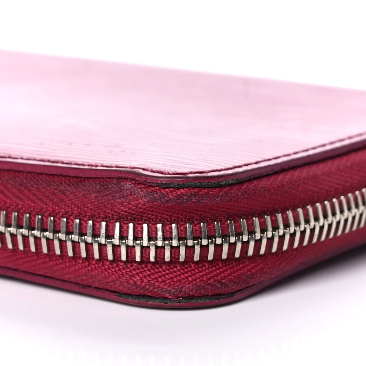 Epi Zippy Compact Wallet Fuchsia